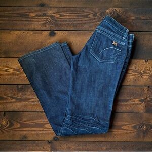 Joe’s Jeans Dark denim boot cut/ flare size 26 pre owned